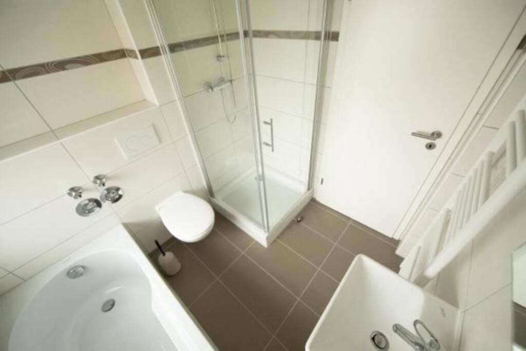Bruehl Mitte, Neu Renoviertes Haus Villa Bagian luar foto